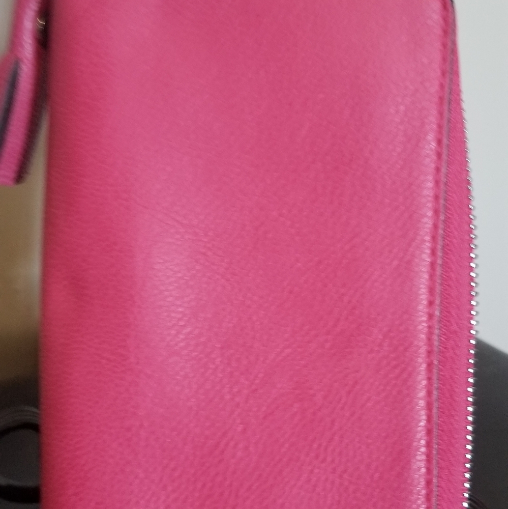 Pink wallet - Picture 11 of 12